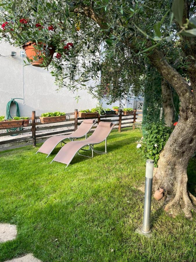 Casa Vacanze Collina Del Lago Пастренго Экстерьер фото