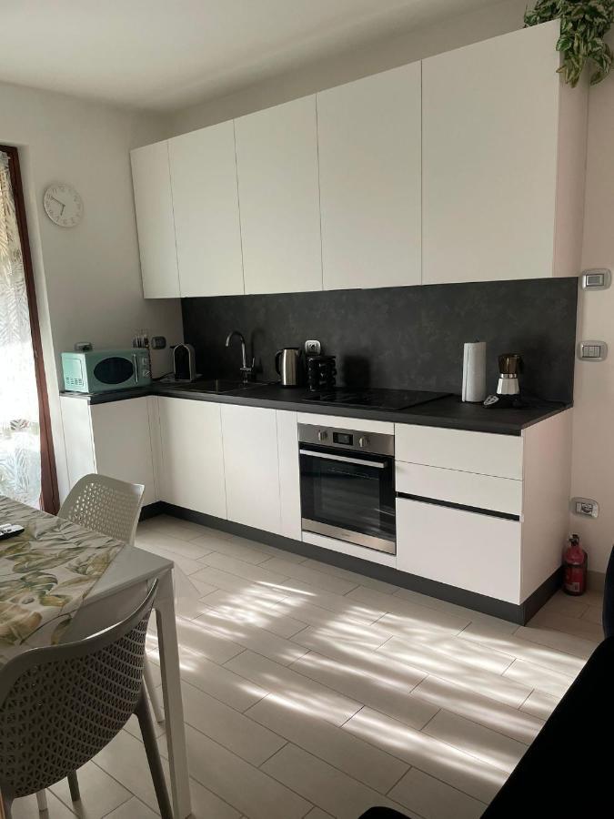 Casa Vacanze Collina Del Lago Пастренго Экстерьер фото
